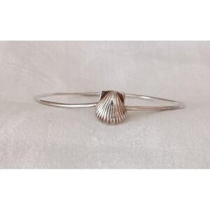 Vintage Solid Sterling Silver Bangle Bracelet Seashell Clam Shell